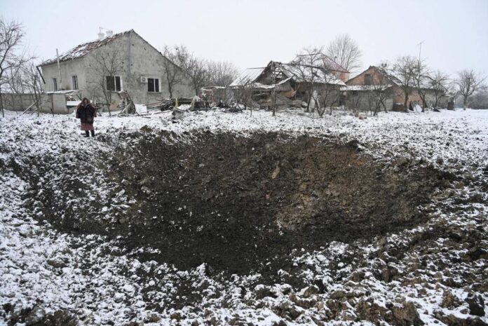 Ucraina-Usa, negoziati finiti a Berlino. La richiesta a Kiev: “Via dal Donbass”