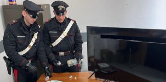Droga, contanti e televisori rubati sequestrati a Santa Marinella: un arresto