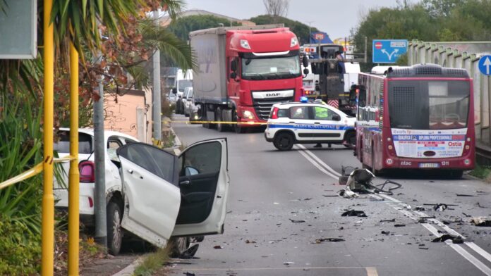 incidente-acilia-bus-