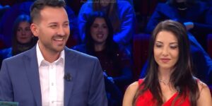 Affari Tuoi 28 dicembre 2025, quanto ha vinto Rosanna ieri sera: aveva il pacco nero 1 Affari Tuoi 28 dicembre 2025, quanto ha vinto Rosanna ieri sera: aveva il pacco nero 1