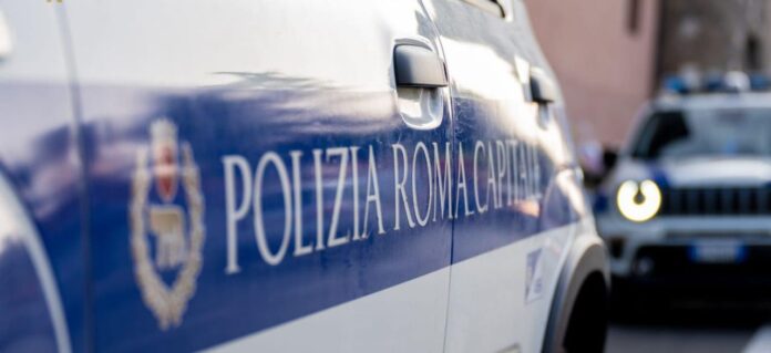 incidente in via Cilea tra auto e ambulanza