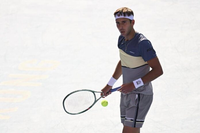 Australian Open, festa argentina per Etcheverry: i cori a Melbourne