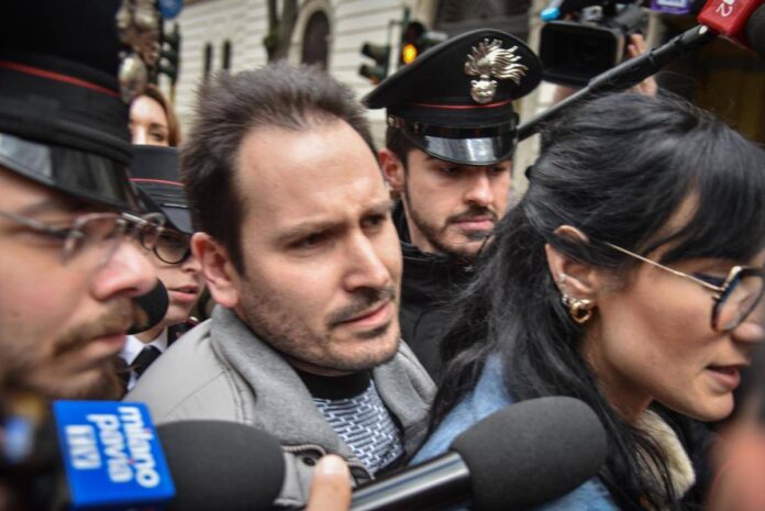Caso Garlasco, gip nega approfondimenti alla difesa di Sempio: “Pm già a lavoro su pc Stasi e Poggi”