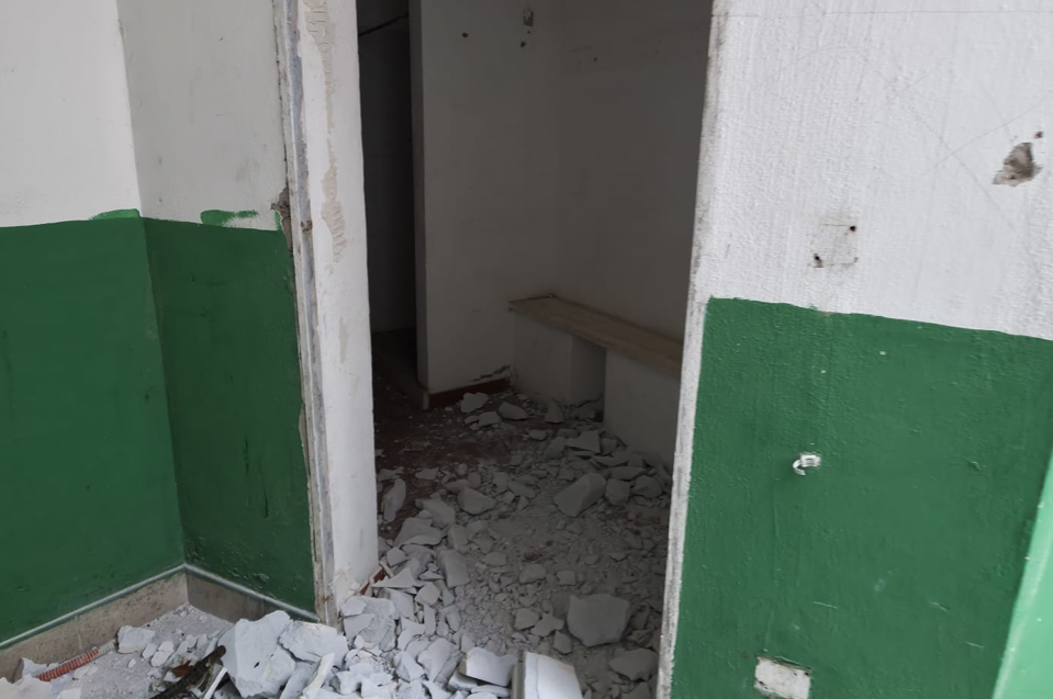 Atti vandalici al centro sportivo del Falasche, Comune Anzio denuncia: "Fatto gravissimo, non ci faremo intimidire" 1 Atti vandalici al centro sportivo del Falasche, Comune Anzio denuncia: "Fatto gravissimo, non ci faremo intimidire" 1