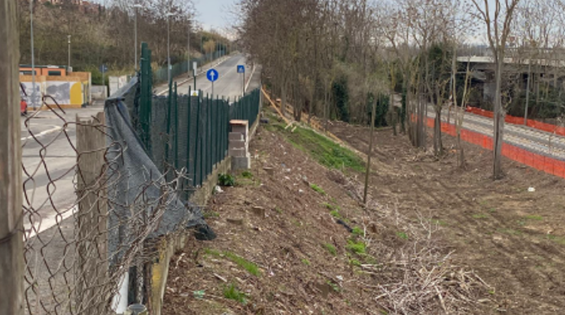 I pendolari della Metromare: "Cantieri lumaca per le nuove stazioni" 1