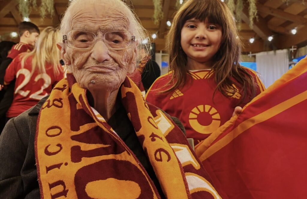 Nonna Lucia, 110 anni di amore per la Roma 1
