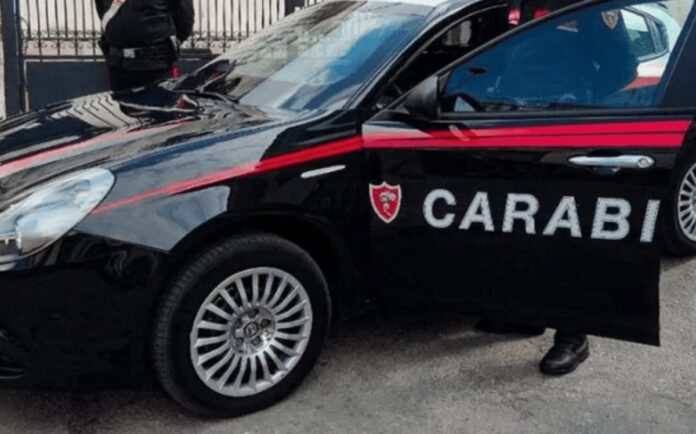 Torino, accoltella al volto giovane compagna: arrestato