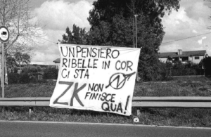 Sgomberato centro sociale a Palocco: la Polizia presidia per otto ore, 11 denunciati 2