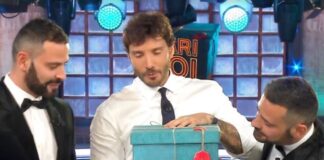 Affari Tuoi, quanto hanno vinto i gemelli Maurizio e Marco ieri venerdì 16 gennaio 2026