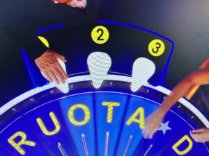 La Ruota della Fortuna 13 gennaio, chi è e quanto ha vinto la nuova campionessa Yersi 1