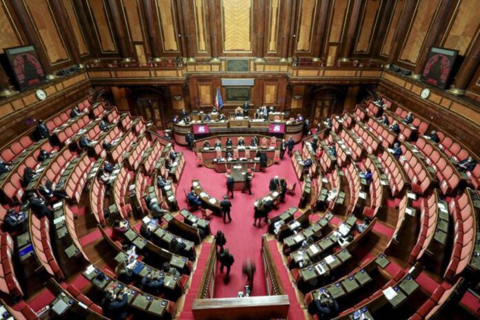 Dl Lavoro, dal salario giusto agli incentivi: via libera al decreto da quasi 1 miliardo