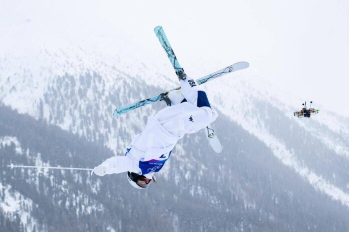 Olimpiadi tra neve e… cielo: viaggio nel mondo dei droni a Milano Cortina