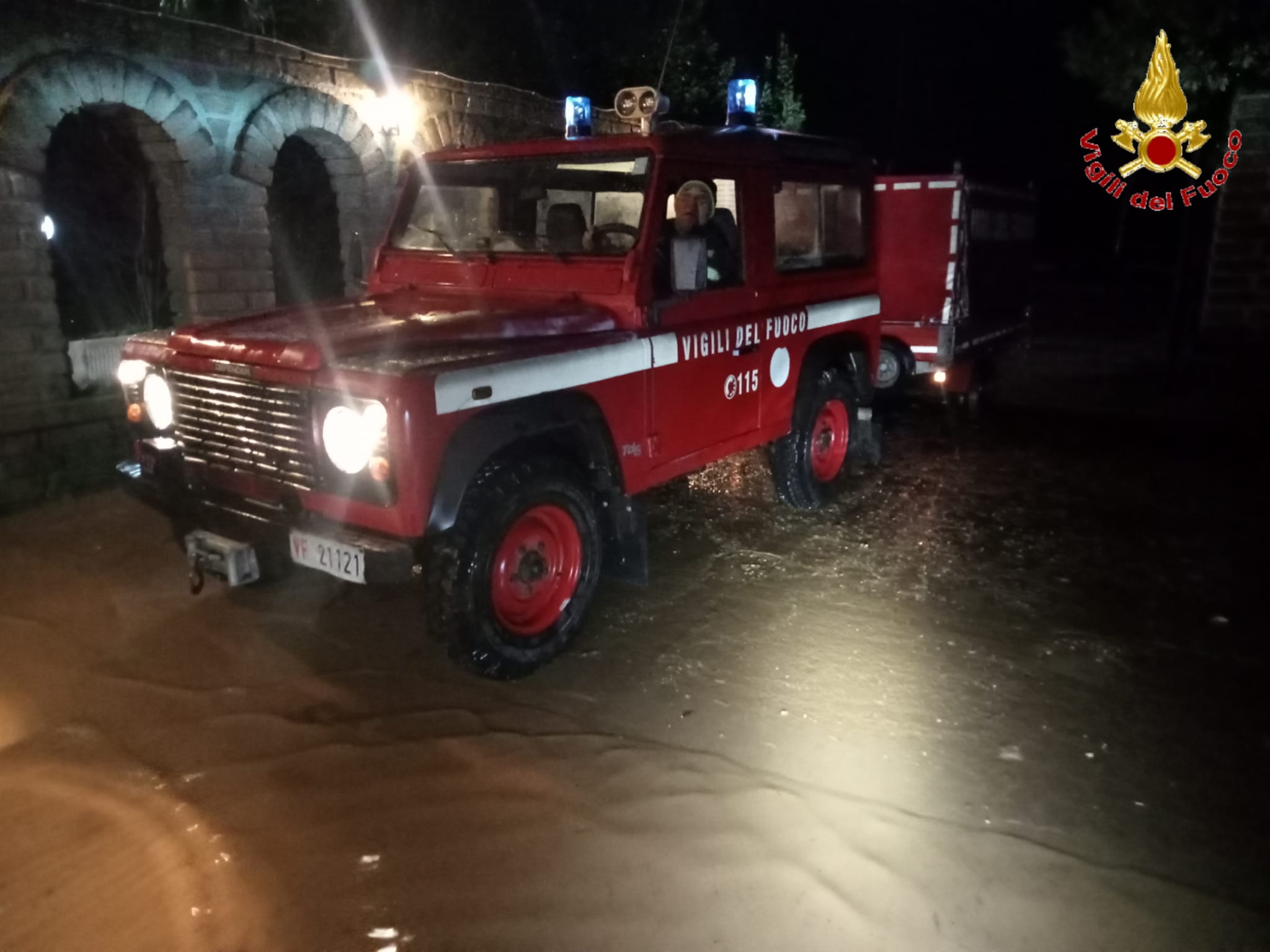 Bomba d’acqua nella notte su Civitavecchia: allagamenti e auto bloccate 1