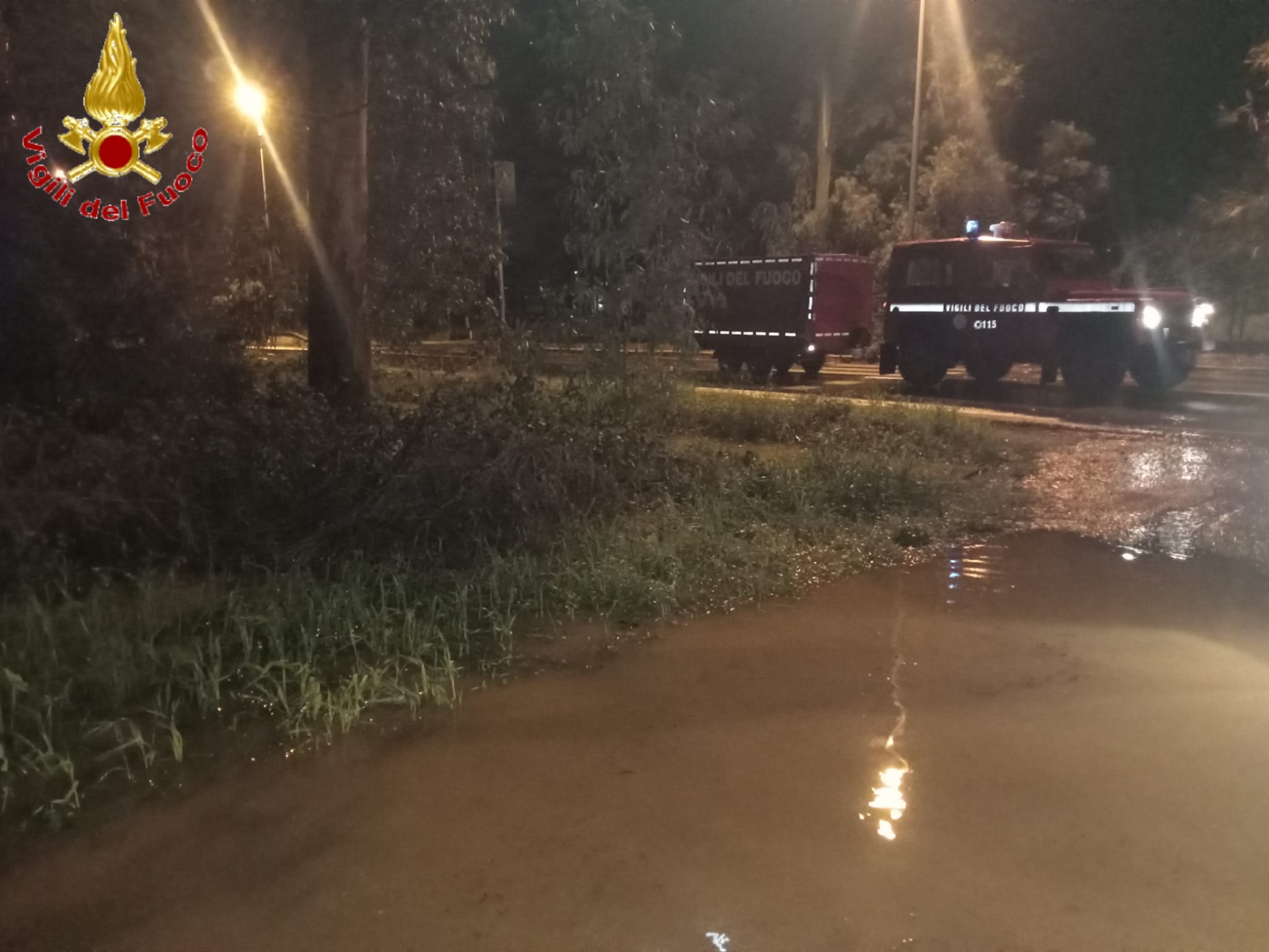 Bomba d’acqua nella notte su Civitavecchia: allagamenti e auto bloccate 2
