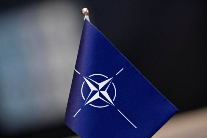 “Prepararsi a rischio guerra Russia-Nato”, l’appello dei leader militari di Berlino e Londra
