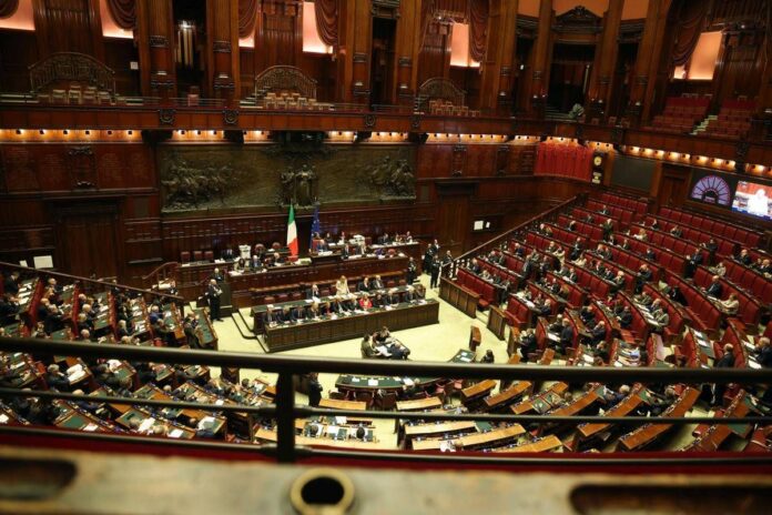 Ucraina, decreto verso fiducia. Esultano i ‘vannacciani’: “Prima vittoria”