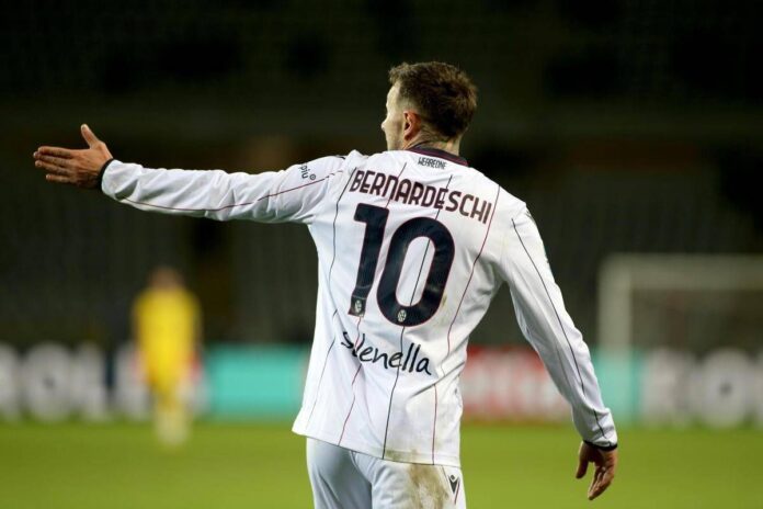Udinese ko con un rigore di Bernardeschi, terza vittoria di fila per il Bologna