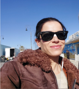 Rosa Diletta Rossi protagonista del film durante le riprese a Fiumicino