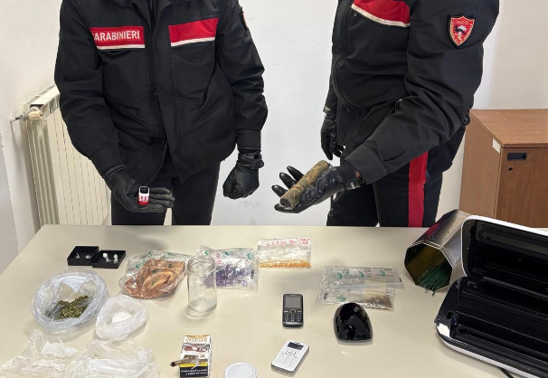 a nettuno carabinieri copertina