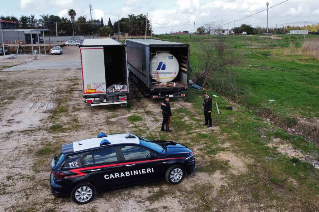 Bucano l’oleodotto Civitavecchia-Fiumicino per rubare cherosene: arrestati due moldavi 1