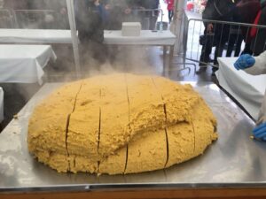 Festa del Polentone a Castel di Tora: tradizione secolare tra gusto e turismo sul Lago del Turano 2 Festa del Polentone a Castel di Tora: tradizione secolare tra gusto e turismo sul Lago del Turano 2
