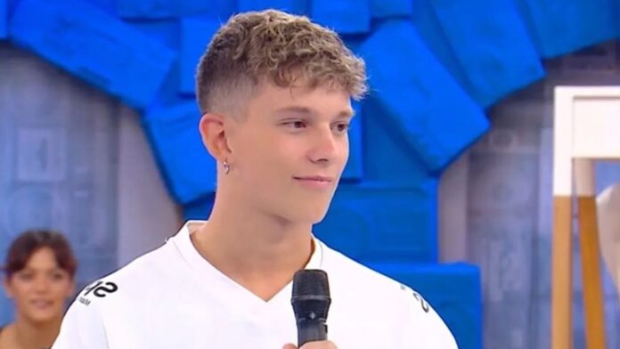 Alessio, Amici 25
