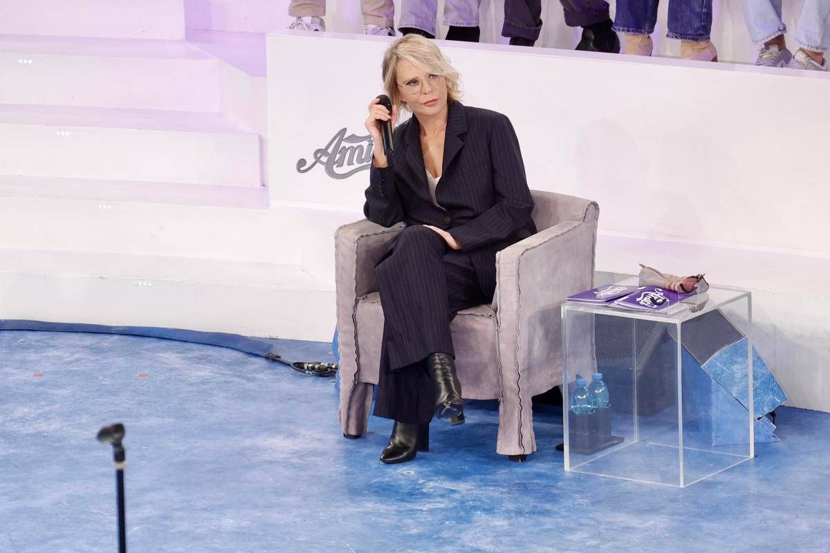 Amici 2026, Anna Pettinelli lascia la cattedra? L’indiscrezione sull’insegnante di canto 2