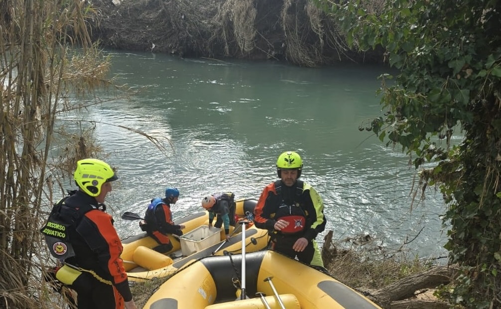14 km di ricerche nel fiume Aniene: intensificati gli sforzi per ritrovare Alessandro Giannetti 1 14 km di ricerche nel fiume Aniene: intensificati gli sforzi per ritrovare Alessandro Giannetti 1