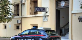 Studente a scuola con coltello serramanico: scoperto e denunciato