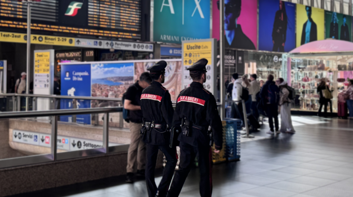 DROGA DECORO URBANO CARABINIERI ROMA TERMINI MARZO 29 2026