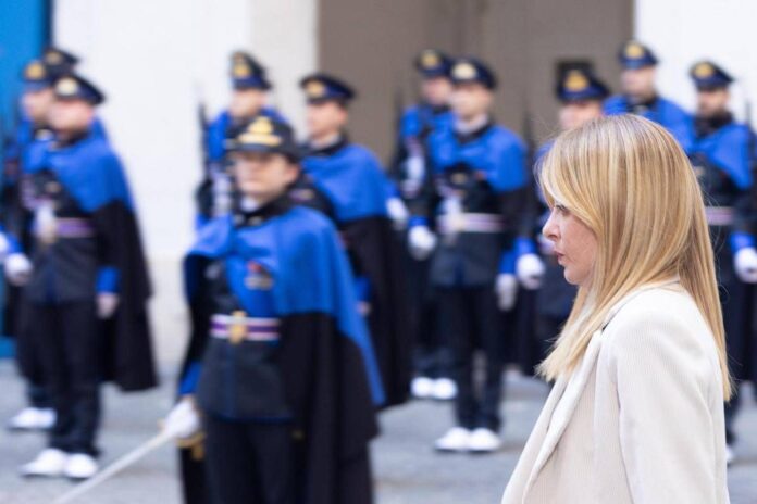 Diplomazia e sicurezza, gli obiettivi di Meloni dopo l’attacco in Iran: “Caos figlio di guerra in Ucraina”