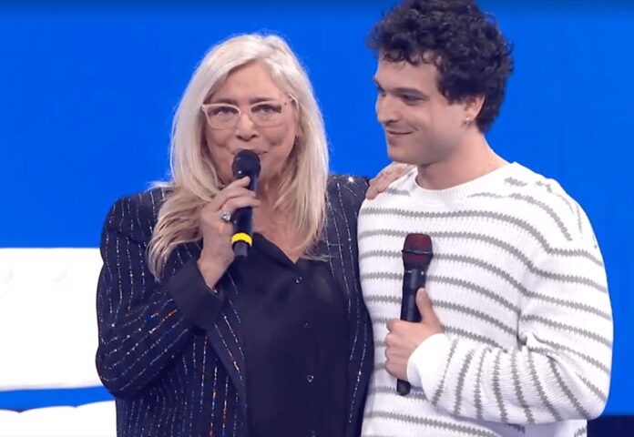 Domenica In, Iva Zanicchi consola Leo Gassmann: “Porta bene arrivare quasi ultimo”