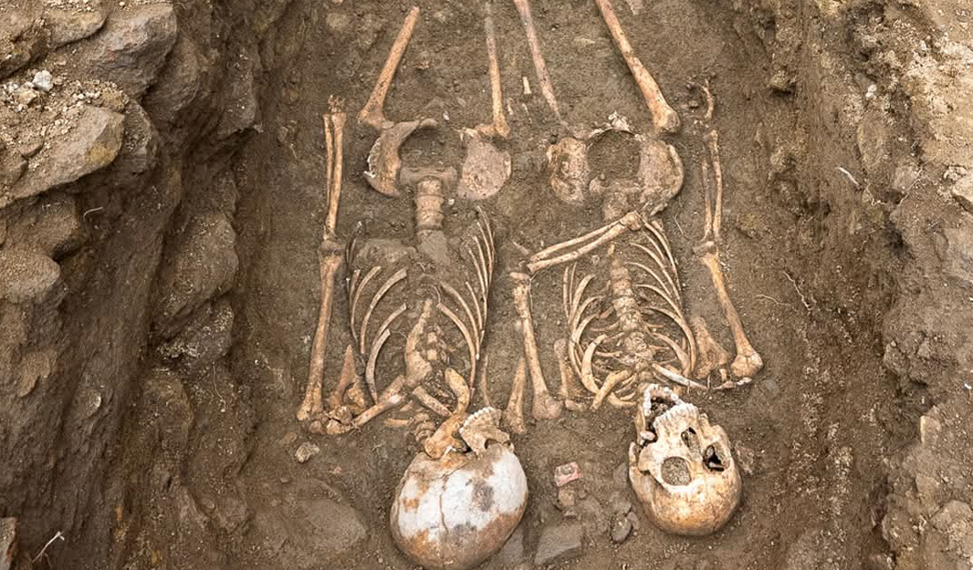 Scoperta inattesa durante i lavori per uno studentato: riaffiora un’area monumentale della Necropoli Ostiense (VIDEO) 1