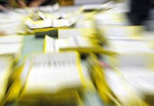 Sondaggio politico, Fdi sale al 28,1% e Pd al 20,8%: aumenta il divario