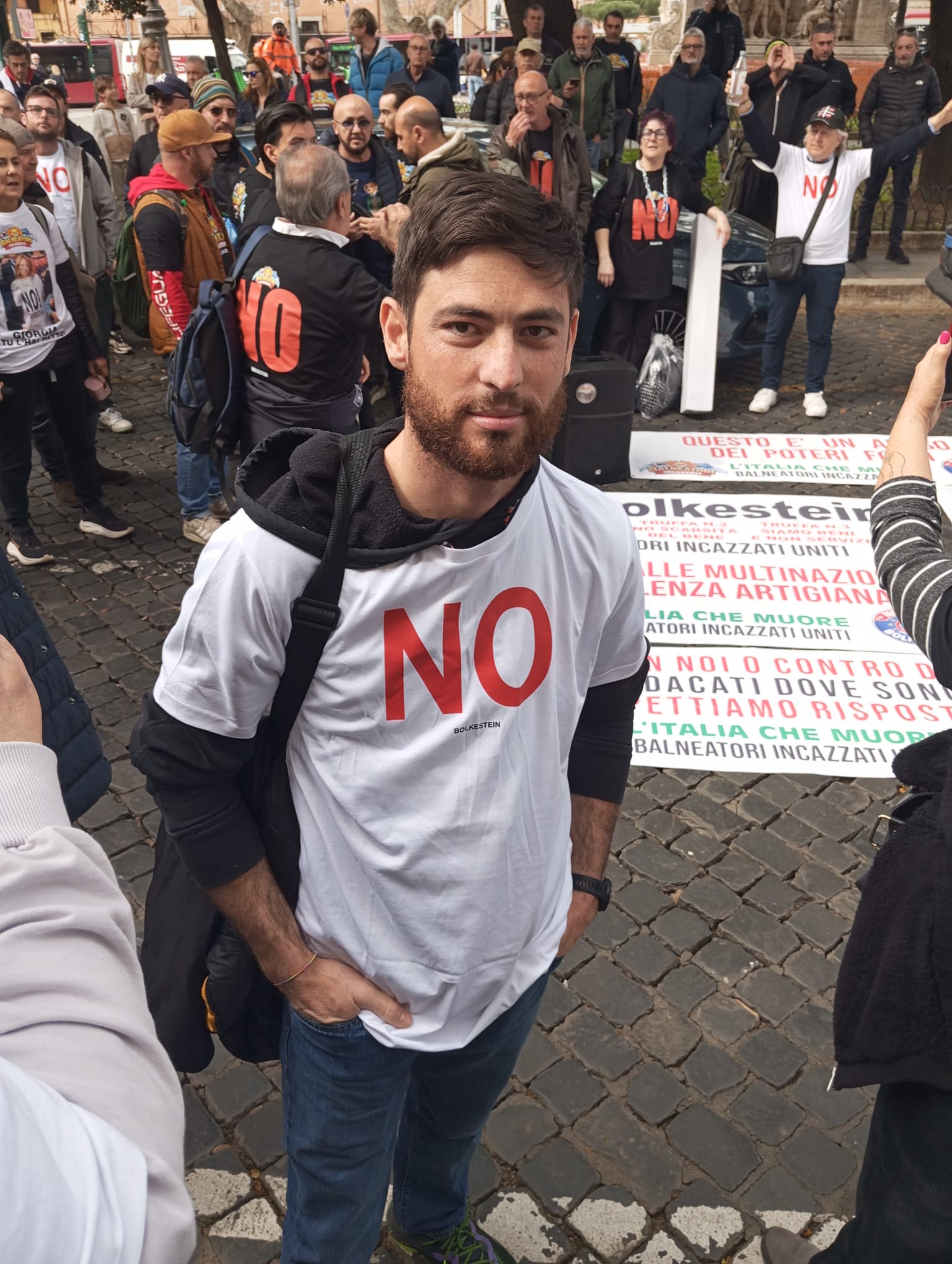 I balneari in piazza: "Il Governo salvi 30mila famiglie a rischio per la Bolkestein" (VIDEO) 2