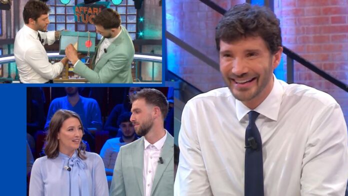 Affari Tuoi 8 marzo 2026, Fabio non accetta le offerte del Dottore e va alla Regione Fortunata