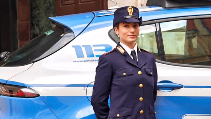agente cp Tenta di borseggiare una passeggera sul bus 64, a Roma, ma è una poliziotta: inseguimento e arresto
