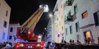 Nuovo incendio a Civitavecchia: ancora fuoco nell'appartamento dove è morta una donna
