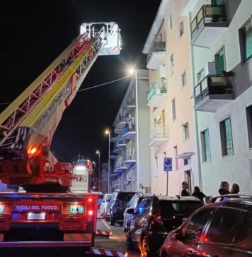 Nuovo incendio a Civitavecchia: ancora fuoco nell'appartamento dove è morta una donna