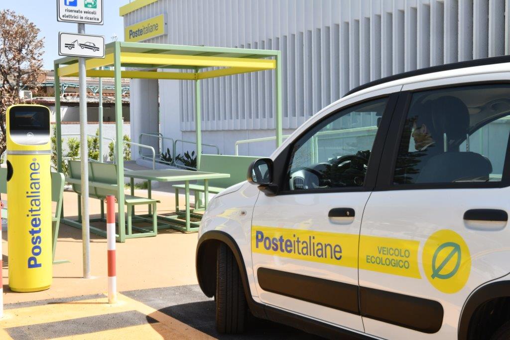 Colonnine elettriche gratis: il piano di Poste Italiane per i piccoli comuni parte da Roma 1