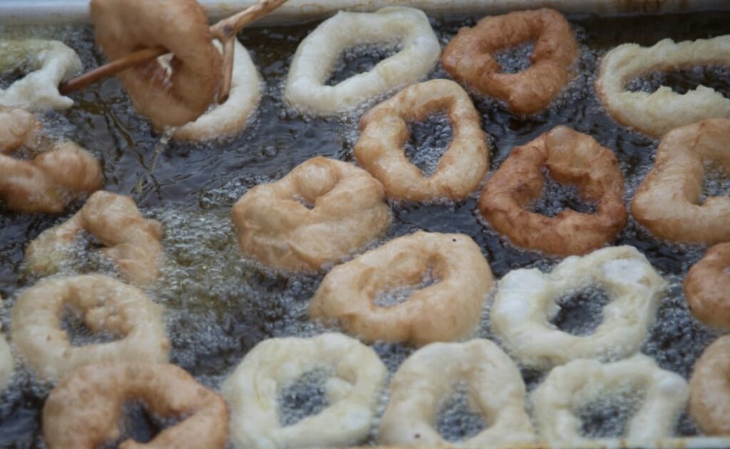 Veroli celebra la tradizione: torna la Sagra della Crespella tra gusto, musica e comunità 2 Veroli celebra la tradizione: torna la Sagra della Crespella tra gusto, musica e comunità 2
