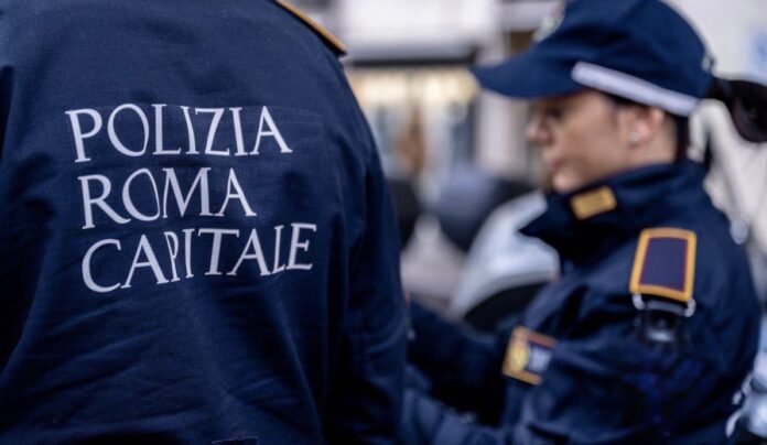 polizia-locale Si perde sotto il sole in stato confusionale: anziana salvata a Roma