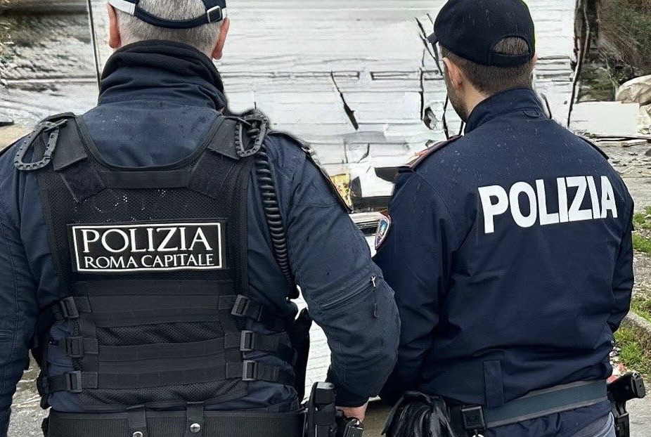Smantellato insediamento abusivo a Parco delle Valli: otto allontanati e denunciati 1