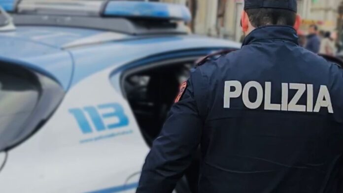 Droga, 13 arresti tra centro e periferie: smantellati hub domestici e spaccio “delivery”