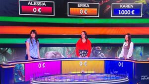 La Ruota della Fortuna 24 marzo, vincita record per la nuova campionessa Karen 1 La Ruota della Fortuna 24 marzo, vincita record per la nuova campionessa Karen 1