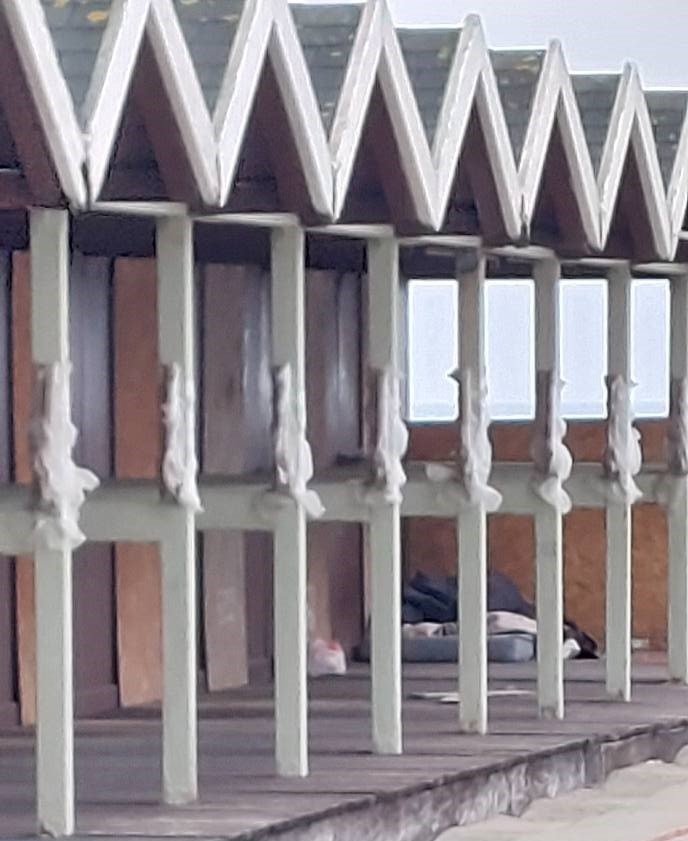 Uno degli stabilimenti balneari icona di Ostia, dichiarato decaduto, trasformato in baraccopoli (FOTO) 3