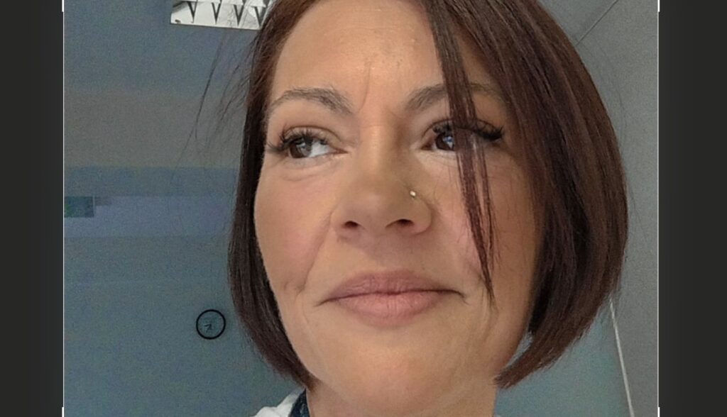 Damiano Atzeni, chi era il 16enne morto nello schianto su via Tuscolana: la disperazione di mamma Monica 2 Damiano Atzeni, chi era il 16enne morto nello schianto su via Tuscolana: la disperazione di mamma Monica 2