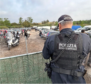 Maxi sgombero della polizia locale di un mercato abusivo di 15mila metri quadri al Portuense (VIDEO) 1 Maxi sgombero della polizia locale di un mercato abusivo di 15mila metri quadri al Portuense (VIDEO) 1