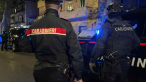 Blitz dei carabinieri nelle piazze romane dello spaccio: di nuovo in carcere ex della Banda della Magliana (VIDEO) 2 Blitz dei carabinieri nelle piazze romane dello spaccio: di nuovo in carcere ex della Banda della Magliana (VIDEO) 2