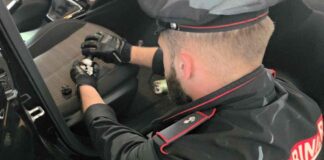 Spaccio di droga sul litorale romano: due arresti a Ostia